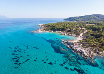 Grecia: alla scoperta della culla della civiltà, tra siti monumentali e spiagge rilassanti