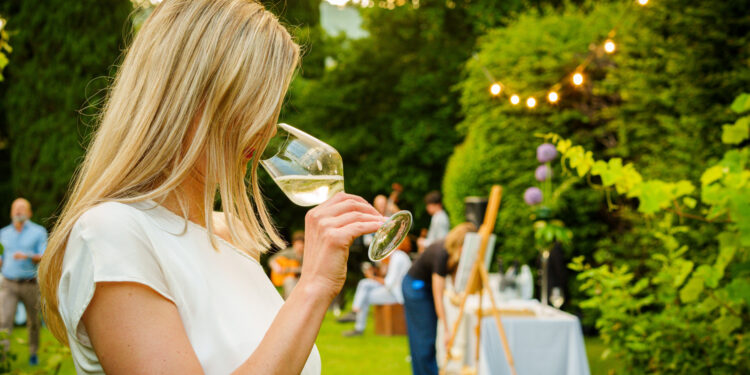 Visit Cantina: dal 10 febbraio tornano tour e degustazioni della Strada del Prosecco di Valdobbiadene