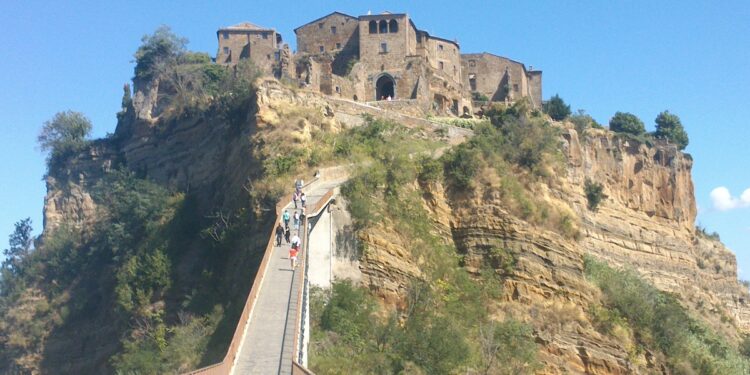 Nasce la Rete delle Città Medievali Italiane per il turismo storico e rievocativo