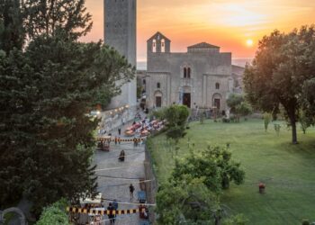 Sabato 18 maggio Tarquinia (VT) festeggia le contrade del Palio dell’Anello