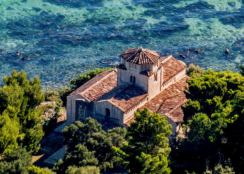Da lunedì 1 luglio ad Ancona riapre la Chiesetta di Portonovo