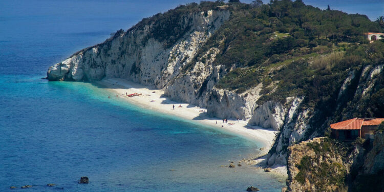 GEM Island Festival: all’Isola d’Elba l’evento che unirà per tutta l’estate enogastronomia, arte e musica