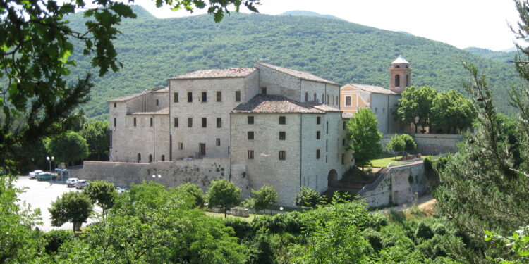 Domenica 16 giugno “Birre marchigiane al Castello di Genga”