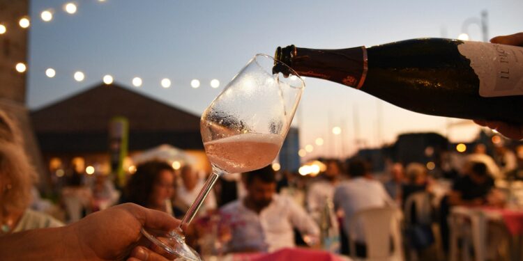 Tramonto DiVino 2024, il meglio dell’Emilia-Romagna del gusto in 7 tappe