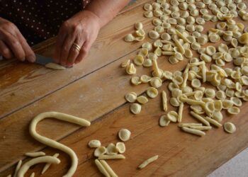 Il 6 e 7 agosto a Grottaglie (TA) la decima edizione di “Orecchiette nelle ‘nchiosce – on the road”