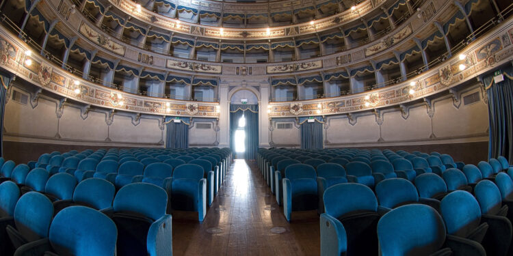 Il Teatro La Nuova Fenice di Osimo presenta la nuova stagione