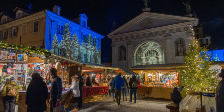 Dal 23 novembre nel cuore di Aosta torna il magico villaggio alpino del Marché Vert Noël