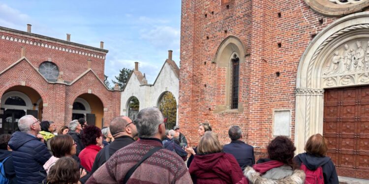 Viandanti del lunedì: otto cammini tra chiese e aziende agricole della Lombardia
