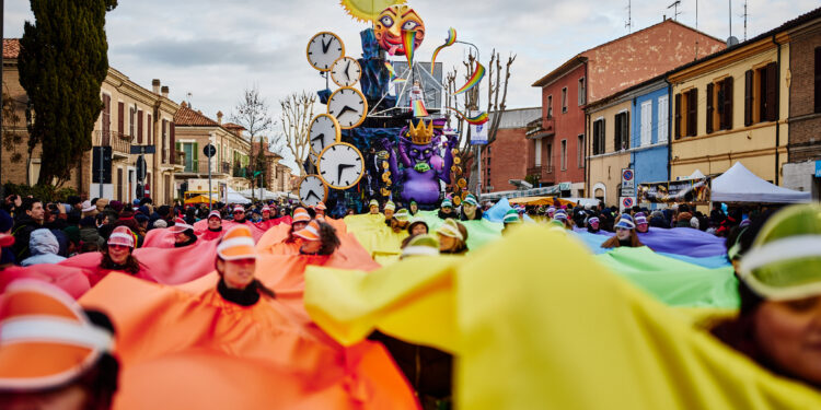 Da domenica 16 febbraio nelle Marche torna la magia del Carnevale di Fano