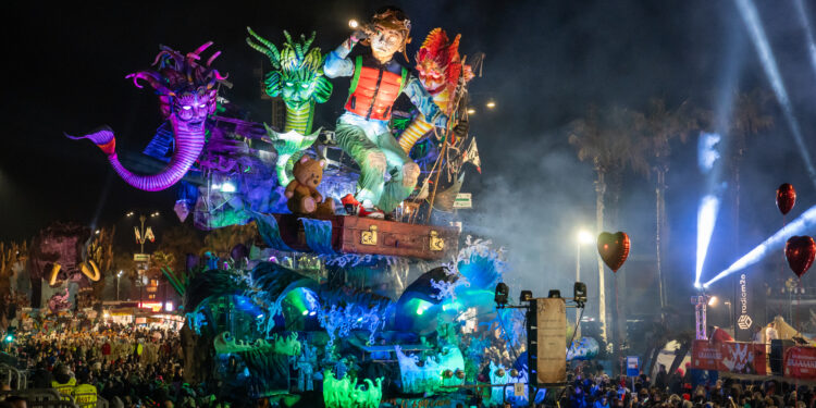 Da sabato 8 febbraio torna la magia del Carnevale di Viareggio