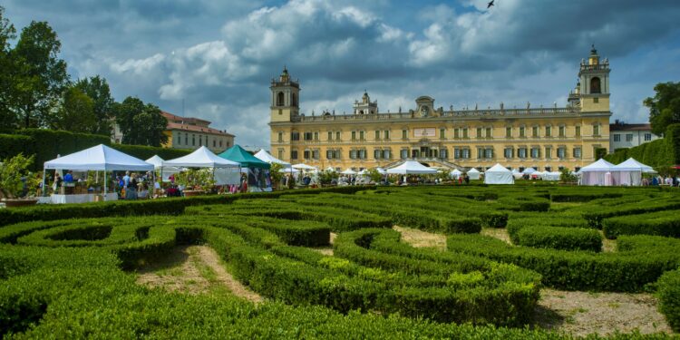 Dal 25 al 27 aprile la Reggia di Colorno (PR) ospita “Nel segno del Giglio”