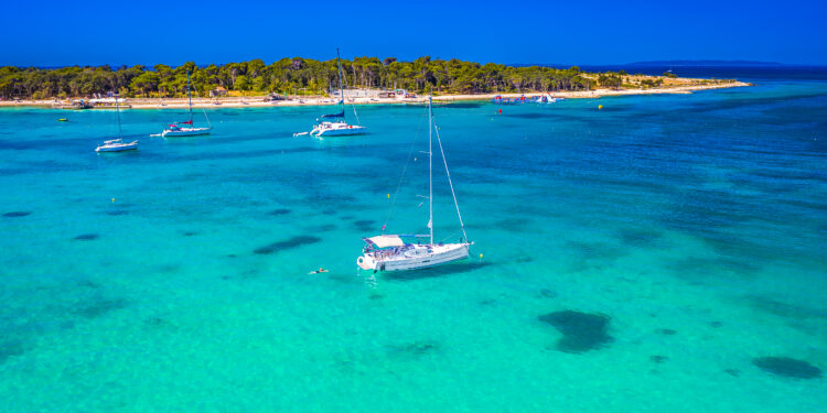 Novalja, un luogo che invita all’avventura!