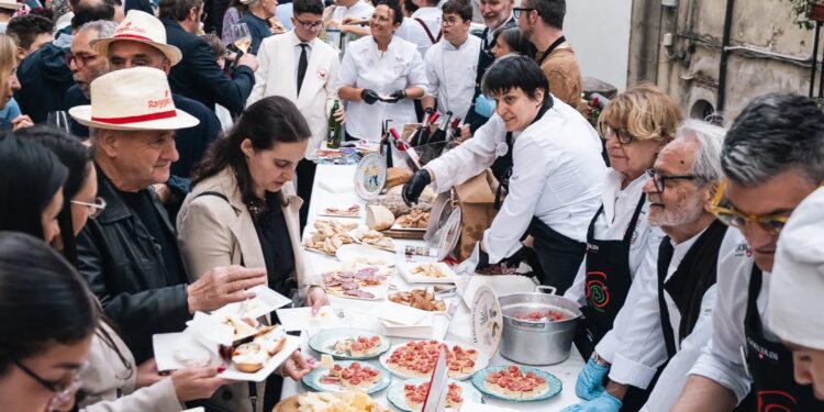 Divina Food Experience: lunedì 28 aprile la festa del gusto a Vietri sul Mare (SA)
