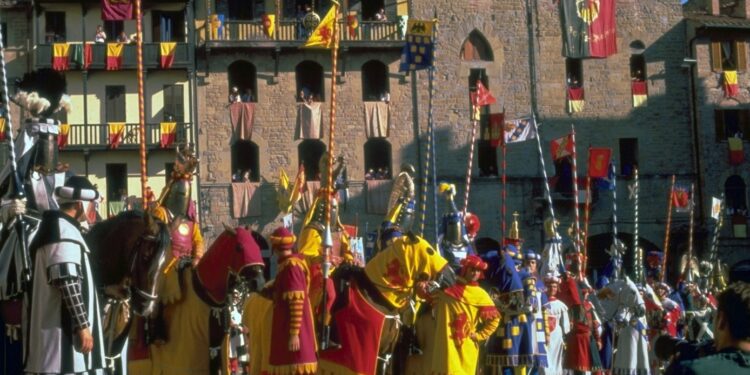 Dalle Alpi Apuane a Vetulonia: viaggio nella nuova cultura toscana