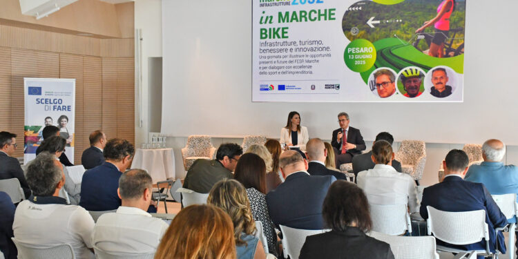 “In Marche Bike”: a Pesaro i progetti della Regione, Francesco Moser ospite d’eccezione