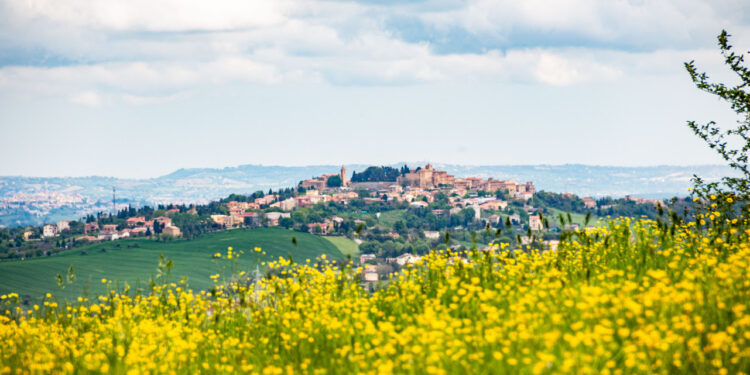 Anello della Val di Fiastra (MC): un itinerario tra natura, borghi, saperi e sapori