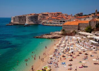 Alla scoperta di Dubrovnik, la perla dell’Adriatico: una meta ideale in tutte le stagioni