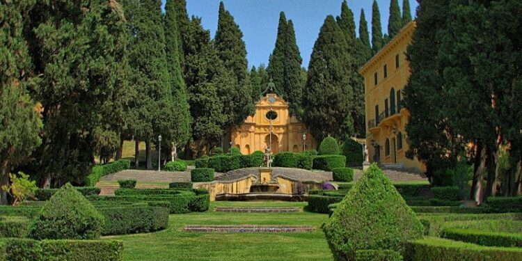 Incontri per l’Estate 2025: Spello si trasforma in un teatro a cielo aperto