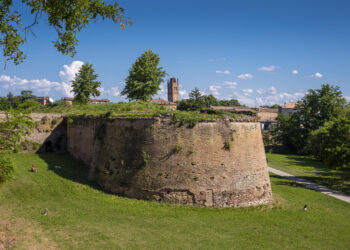 Da Ferrara a Comacchio “senza fretta” in sei itinerari