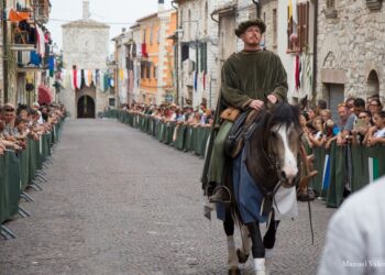Atmosfere medievali dal 5 al 7 settembre a Serra Sant’Abbondio (PU) con il Palio della Rocca