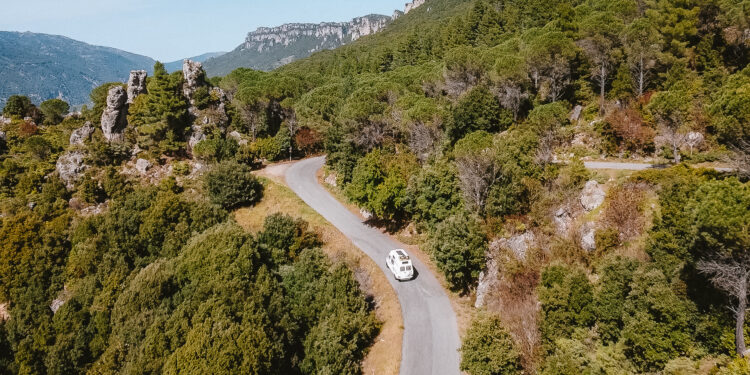 Sardegna on the road: l’isola che si scopre viaggiando in camper