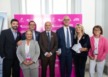 “FrecciaRosa 2025”: un mese di consulenze mediche gratuite a bordo di Frecce, Intercity e Regionale