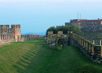 La Rocca di Lonato del Garda: dove la storia prende vita e incontra la meraviglia