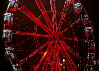 Natale a Bergamo 2025: la magia delle feste illumina la città