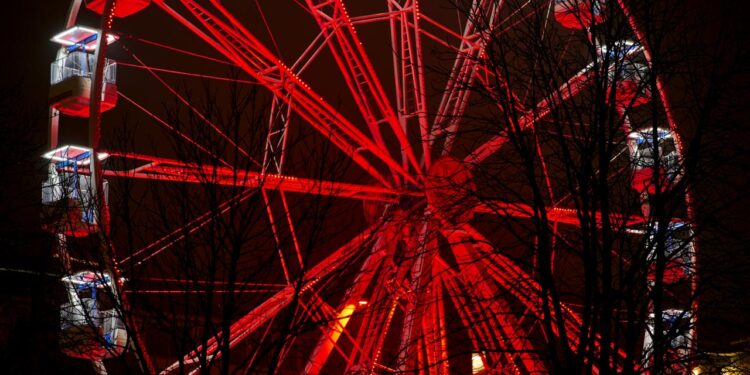 Natale a Bergamo 2025: la magia delle feste illumina la città