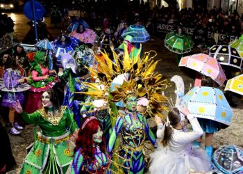 Il Carnevale di Castrovillari accende le feste nel Parco Nazionale del Pollino