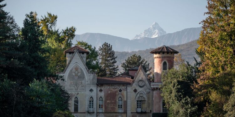 San Valentino al Castello di Miradolo (TO) con una visita guidata al parco