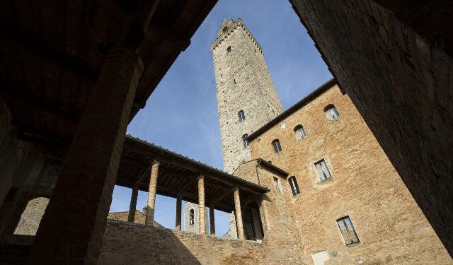 Nella Pinacoteca di San Gimignano tornano le opere di Filippino Lippi