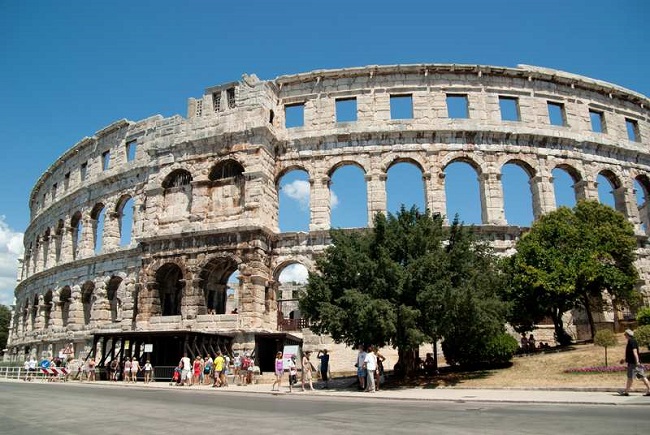 Anfiteatro di Pola Anfiteatro di Pola