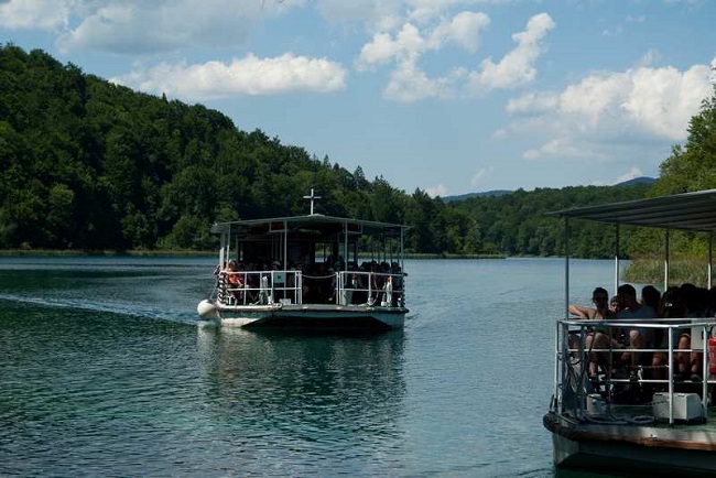 Battello elettrico laghi di Plitvice Battello elettrico laghi di Plitvice