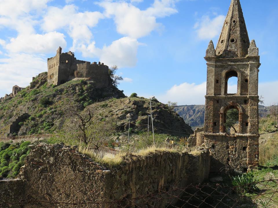 la via dei borghi
