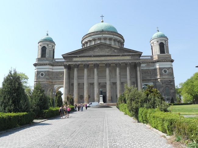 Cattedrale di Sant'Adalberto e Santa Maria a Esztergom Cattedrale di Sant'Adalberto e Santa Maria a Esztergom