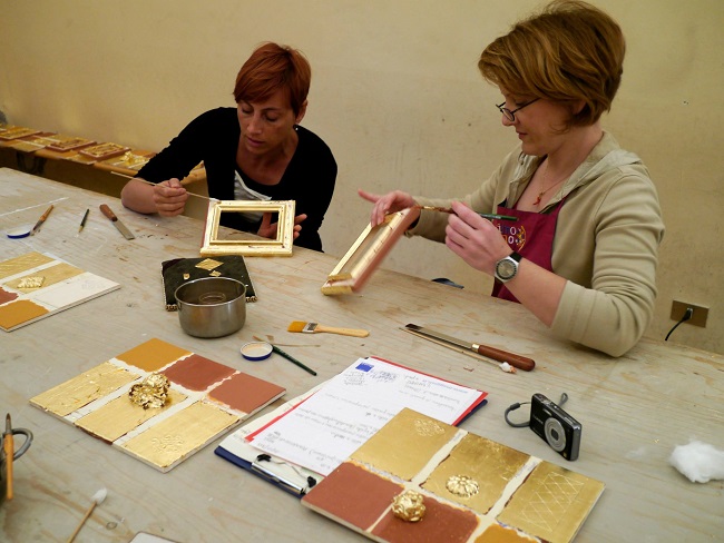 alcune partecipanti al corso sulla doratura