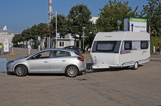 Hobby-OneTour-390-SF-caravan-test