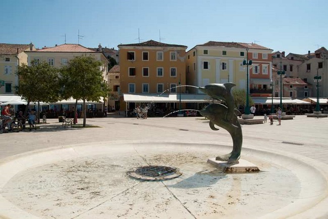 Piazza a Mali Lošinj Piazza a Mali Lošinj