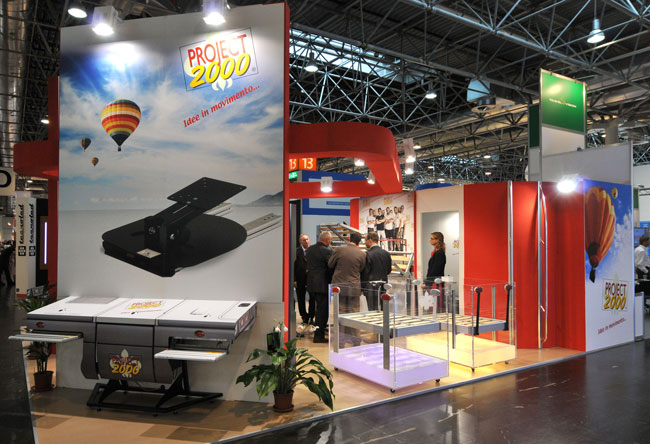 Lo stand di Project 2000 al Caravan Salon Lo stand di Project 2000 al Caravan Salon
