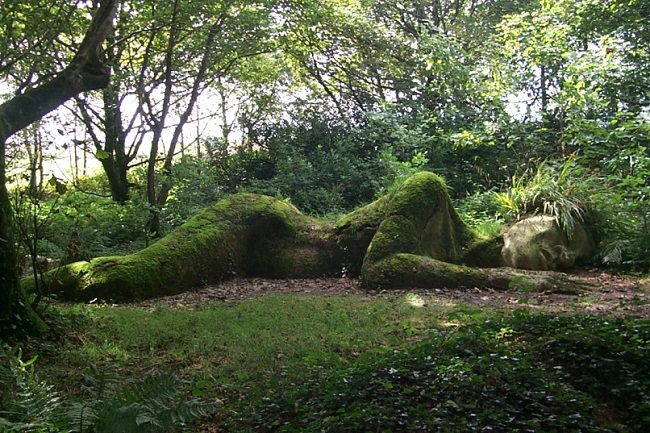 La Mud Maid situata in The Lost Gardens of Heligan La Mud Maid situata in The Lost Gardens of Heligan