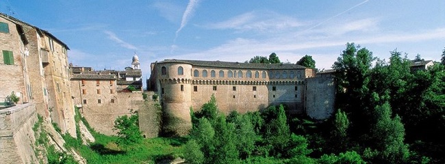 Urbania Urbania