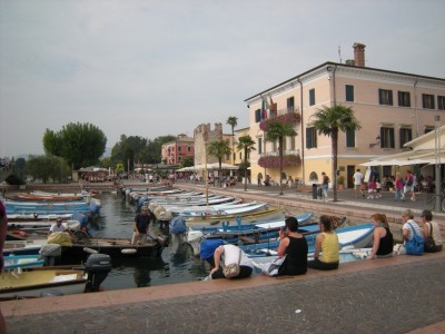 Barchetti al Lago di Garda Lazise Bardolino Lago di Garda