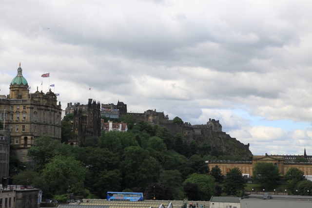 Scorcio di Edimburgo visto da un Park and Ride Scorcio di Edimburgo visto da un Park and Ride