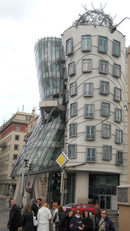 Praga il Palazzo Danzante Praga il Palazzo Danzante