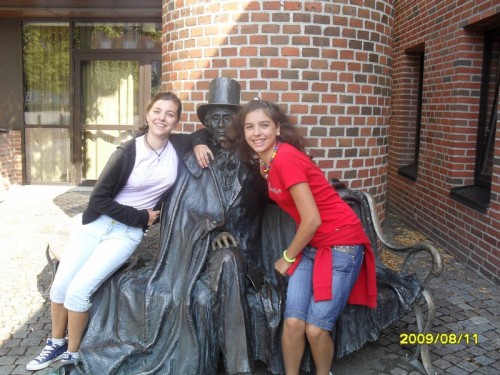 Chiara, Alessandra e… Hans Christian Andersen a Odense Chiara, Alessandra e… Hans Christian Andersen a Odense