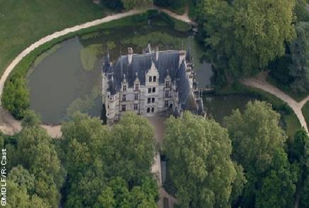 Castello di AZAY-LE-RIDEAU Castello di AZAY-LE-RIDEAU