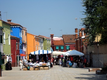 isola-burano-mercato
