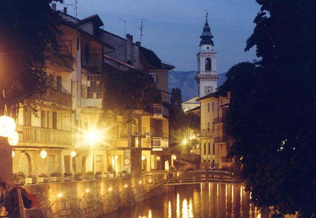 "Nel Borgo con Gusto" a Borgo Valsugana "Nel Borgo con Gusto" a Borgo Valsugana