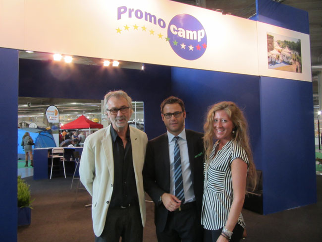 Delegazione Regione Lombardia in visita al Salone del Camper Delegazione Regione Lombardia in visita al Salone del Camper